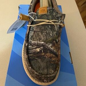 Hey Dude Men's Wally Mossy Oak Loafers